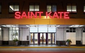 Saint Kate - The Arts Hotel